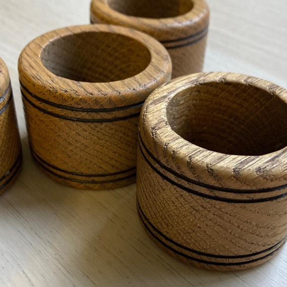 Vintage Wooden Napkin Rings Set - Brown, set of 8 Cottagecore - Picture 4 of 4